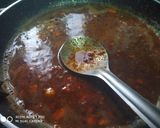 A picture of step 2 of Besan Jaggery Halwa.