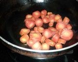 A picture of step 3 of Roasted carrot tomato soup.