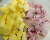Hình bước làm 1 của món Canh khoai tây nấu cổ gà