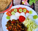 A picture of step 6 of Dum wali masala bhindi.