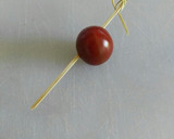Foto del paso 4 de la receta: Brochetas de sandía, jamón, queso y cherrys