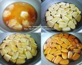 A picture of step 2 of Thai Caramelized Bananas (Kluai Nam Wa Cheuam).