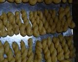 Foto langkah ke 5 dari resep Kue tambang/plintir renyah gurih.