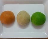 A picture of step 2 of Tricolor Mathri.