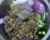 A picture of step 1 of Chicken afgani.