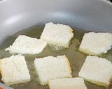 A picture of step 1 of Bread Ka Meetha.