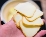 Foto del paso 5 de la receta: Tosta de scamorza 🍞 🧀 🍄 🥔 🍳
