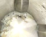 A picture of step 3 of Orange-banana smoothie.