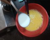 फ़्रेंच ऑमलेट(French omelette recipe in Hindi) रेसिपी चरण 2 फोटो