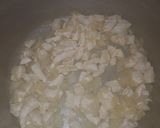 Foto del paso 1 de la receta: Tarta de pollo con queso y paleta