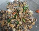 Foto langkah ke 2 dari resep Tumis Kerang Dara Kupas.