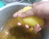 A picture of step 3 of Ragda patties.
