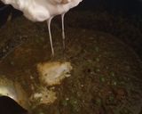 A picture of step 4 of Methi matar malai.