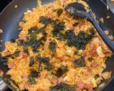 Foto langkah ke 5 dari resep Kimchi Bokkeumbap/ Kimchi Fried Rice.
