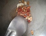 केसरी रवा लड्डू रेसिपी चरण 1 फोटो