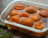A picture of step 3 of Easy Apricot Compote.