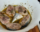 Foto del paso 1 de la receta: Albacora en adobo