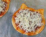 Une image de l'étape 3 de Tartelettes aux oignons /comté /jambon.
