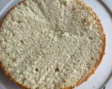 Foto del paso 2 de la receta: Torta de cumpleaños con bizcochuelo exquisita en Essen