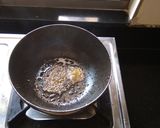 A picture of step 3 of Bhindi garlic kadhi.