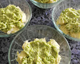 Foto del paso 8 de la receta: Ensalada de yuca y aguacate con mayonesa de hierbabuena