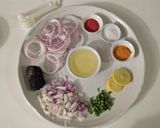 A picture of step 1 of Seekh kabab.