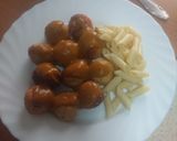 Foto del paso 5 de la receta Albóndigas de pollo con pasta y salsa de berenjenas