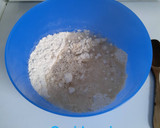 Foto del paso 1 de la receta: Pan hecho en horno microondas (3 ingredientes)