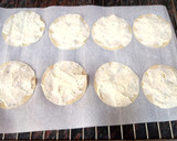 Foto del paso 2 de la receta: Rollitos de salmón y queso a las hierbas