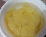 Foto langkah ke 2 dari resep Keripik kentang (potato chip) bumbu tabur homemade (W#49).
