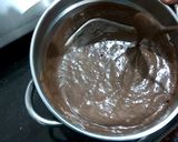 A picture of step 3 of Oreo cake pudding.