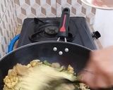 Foto langkah ke 3 dari resep Bakmi goreng.