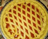 Foto del passaggio 4 della ricetta Crostata con marmellata di albicocche