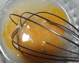 Foto langkah ke 6 dari resep Bolu Caramel Mini 1 Telur Takaran Sendok.