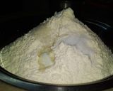 गार्लिक बटर नान (garlic butter naan recipe in Hindi) रेसिपी चरण 1 फोटो