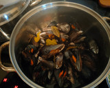Foto del paso 1 de la receta: Empanada de mejillones