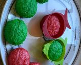 A picture of step 5 of # Rainbow 🌈 cakes# Rainbow contest# Day 4# 11/6/18Rice flour rainbow cakes.