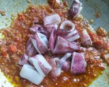 Gambar langkah 2 resipi Kangkung Goreng Belacan Rencah Sotong.