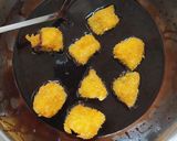 Foto langkah ke 5 dari resep Bola-Bola Pisang Cokelat.