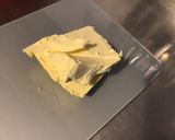 Une image de l'étape 2 de Pâte brisée à la farine d'épeautre et liqueur de bleuet.