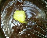 A picture of step 3 of Oreo tart with chocolate custard pudding.