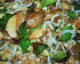 Foto langkah ke 4 dari resep Tumis Bakso Tahu.