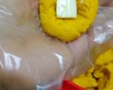 Foto langkah ke 3 dari resep Bola-Bola Labu Kuning Keju.