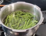 A picture of step 5 of Gvar Dhokli Sabzi.