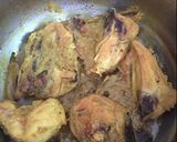 Foto langkah ke 4 dari resep Ayam Goreng Bumbu Kuning!.