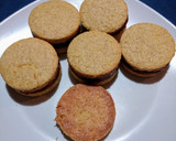 Foto del paso 10 de la receta: Alfajores de avena, rellenos con dulce de leche. Sin balanza