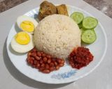 Foto langkah ke 6 dari resep Nasi Lemak (Malaysia).