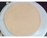 A picture of step 2 of Plain Paratha.
