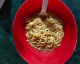 इंस्टेंट मैगी (Instant Maggi recipe in Hindi) रेसिपी चरण 3 फोटो