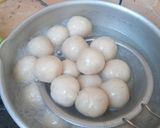 Foto langkah ke 4 dari resep Cilok isi ayam suwir.